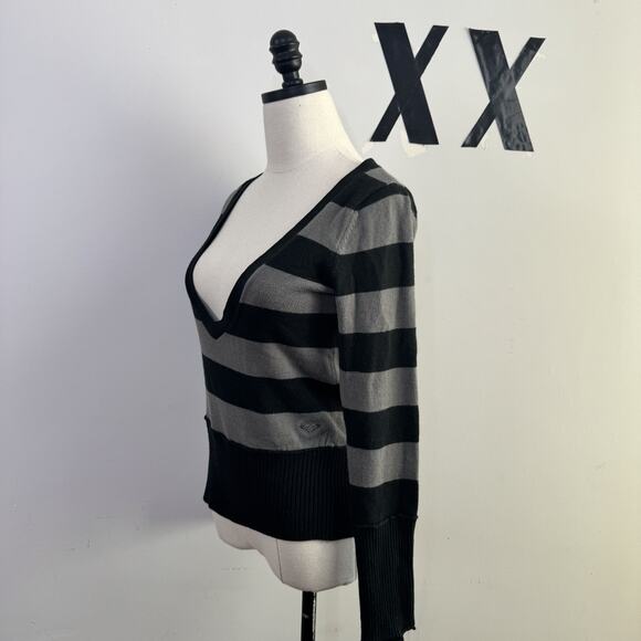 Vintage Y2K Striped Deep V Neck Sweater Ribbed Soft Girl Emo Scene Grunge M - Picture 3 of 7